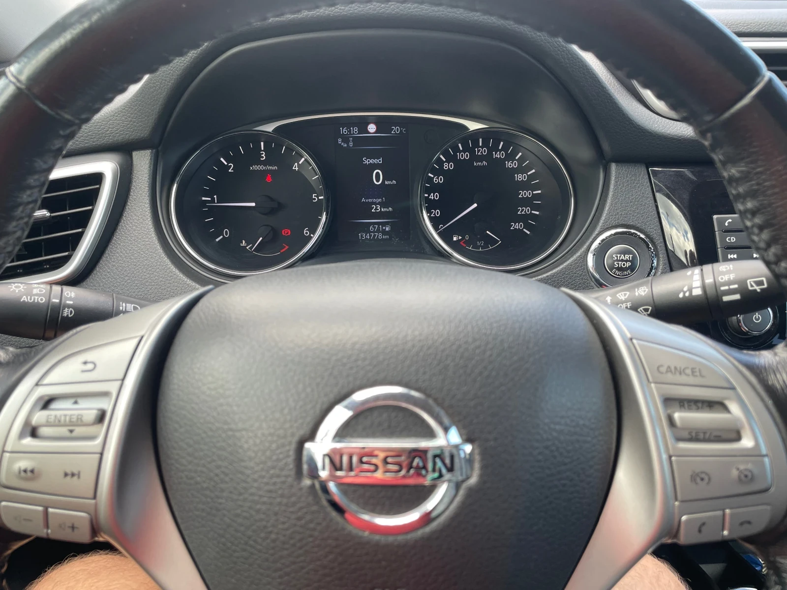 Nissan X-trail TEKNA, снимка 7 - Автомобили и джипове - 54965237