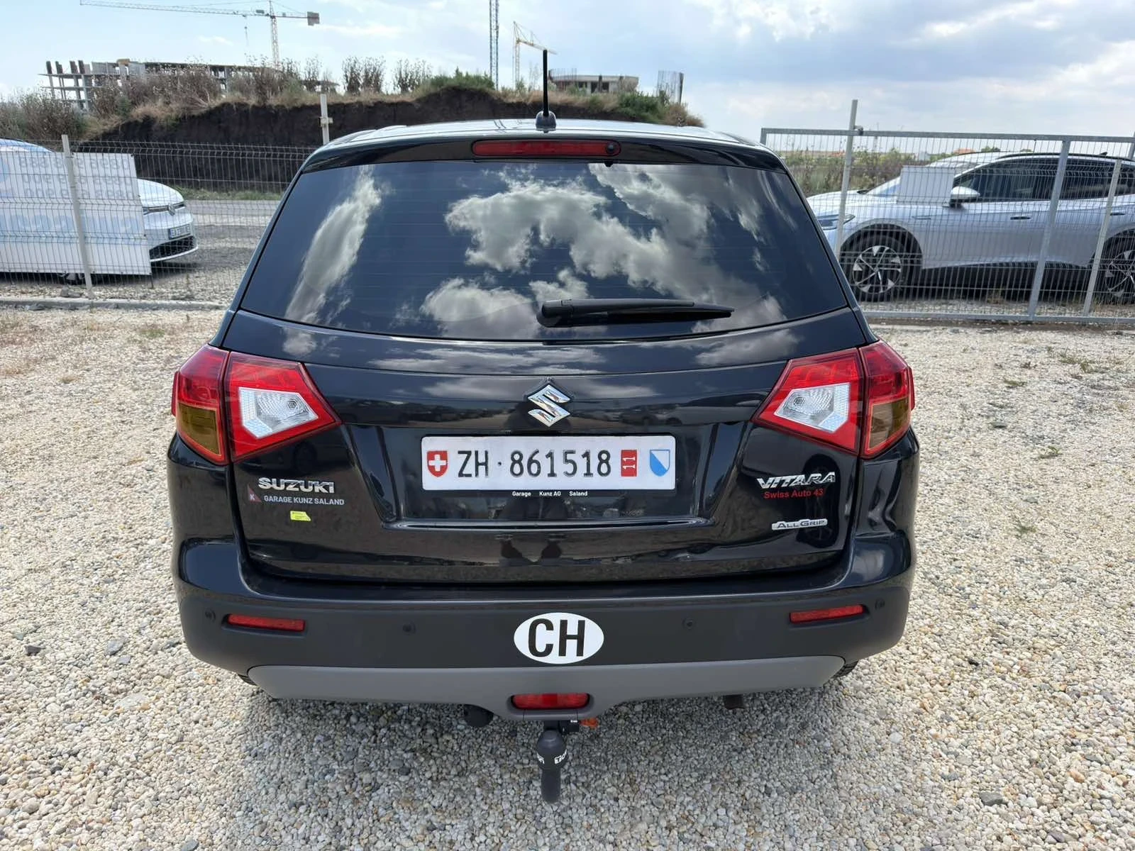 Suzuki Vitara 1.6i, снимка 7 - Автомобили и джипове - 55071144