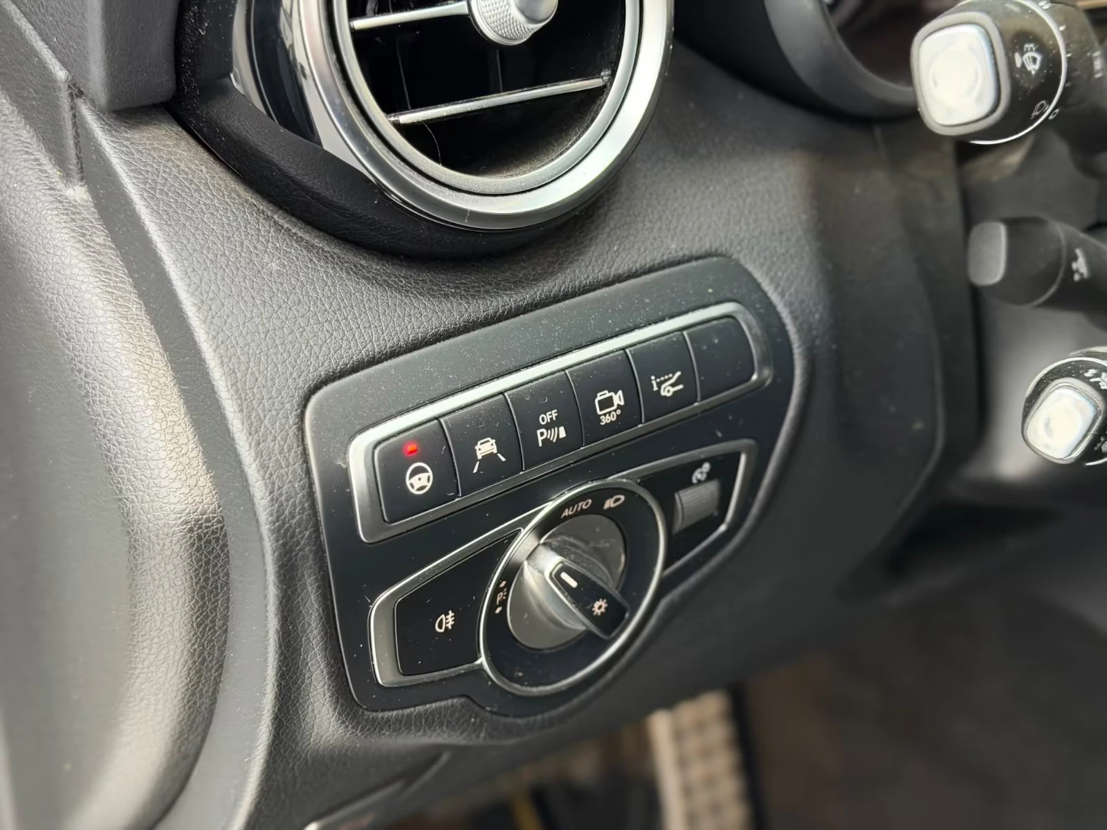 Mercedes-Benz GLC 63 AMG COUPE/510/EDITION ONE/CARBON/360/BURM/360/HUD/546z, снимка 14 - Автомобили и джипове - 55175054