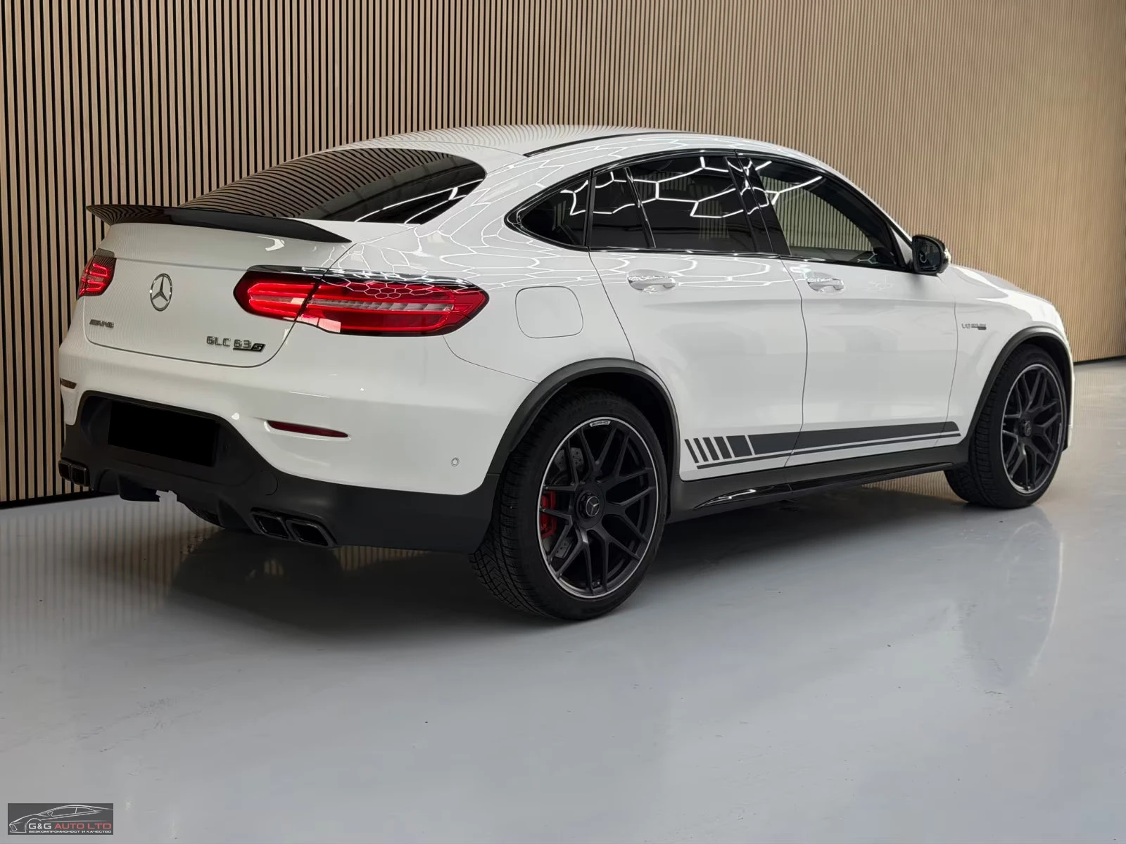Mercedes-Benz GLC 63 AMG COUPE/510/EDITION ONE/CARBON/360/BURM/360/HUD/546z, снимка 4 - Автомобили и джипове - 55175054