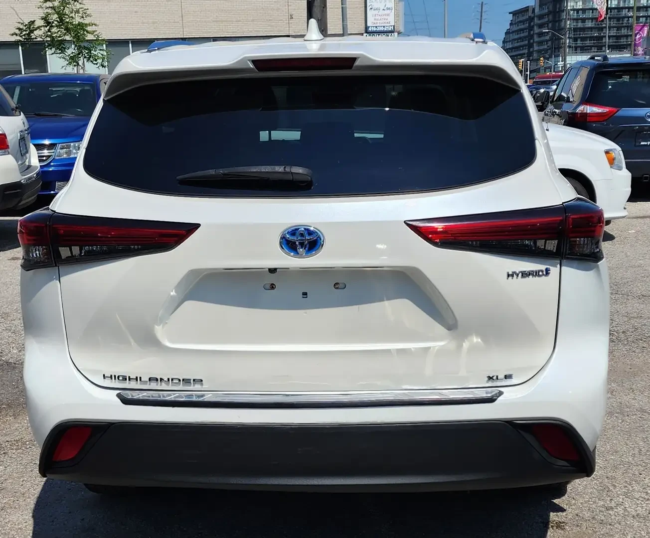 Toyota Highlander Hybrid XLE AWD 8 seats, снимка 2 - Автомобили и джипове - 55312144