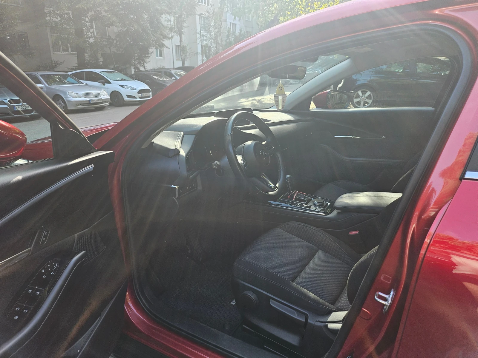 Mazda CX-30, снимка 8 - Автомобили и джипове - 55438303