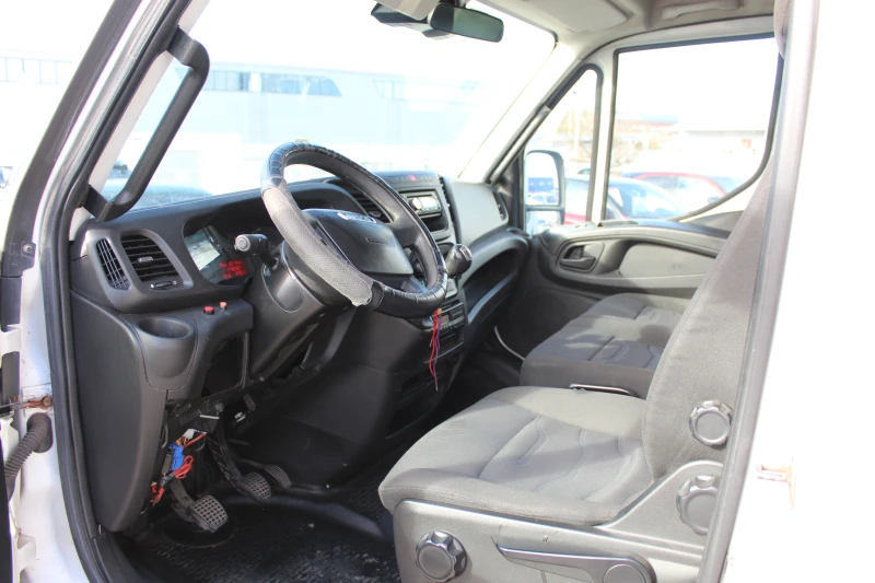 Iveco Daily 70 C 15 / КЛИЕНТСКИ АВТОМОБИЛ, снимка 6 - Бусове и автобуси - 48153692