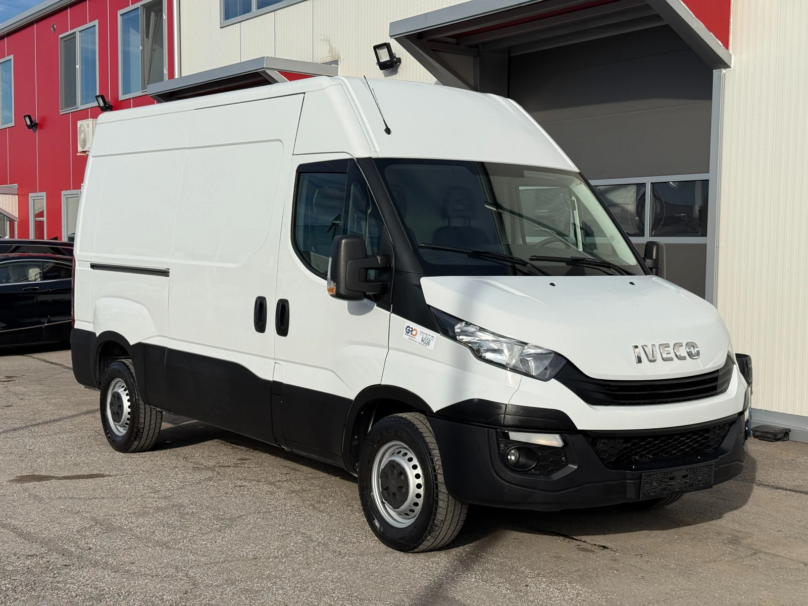 Iveco Daily 2.3 , снимка 8 - Бусове и автобуси - 54118818