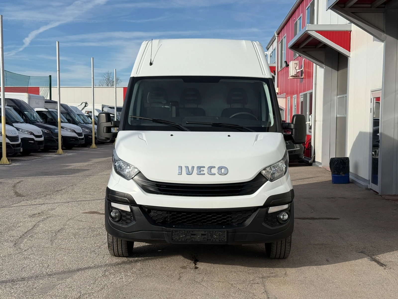 Iveco Daily 2.3 , снимка 9 - Бусове и автобуси - 54118818