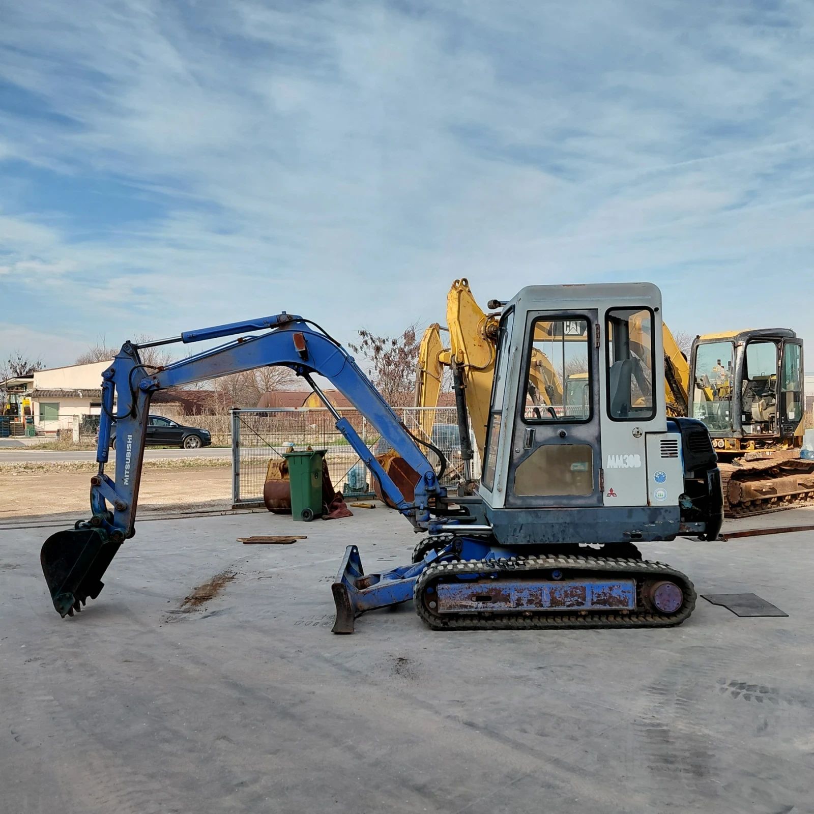 ����� Cat Mitsubishi MM30B * ��� ��������� *  | Mobile.bg � ����������� 6