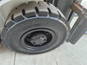 Мотокар Nissan 1.8 тона / ГАЗ+ БЕНЗИН / АВТОМАТ / КАТО НОВ !, снимка 13