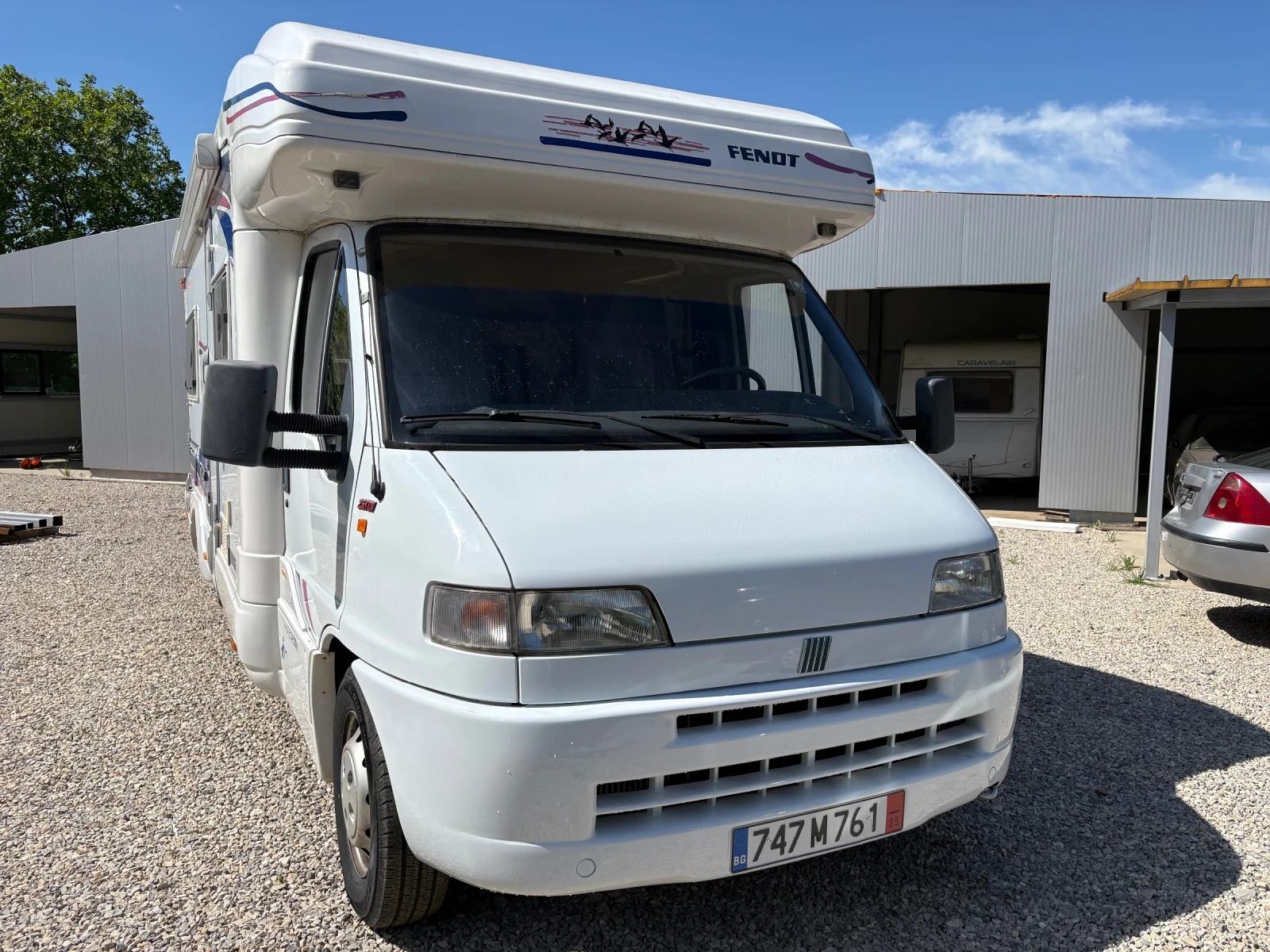 Кемпер Fiat FENDT SKF 680 2.5 TDI 116 kc, снимка 17 - Каравани и кемпери - 54600741
