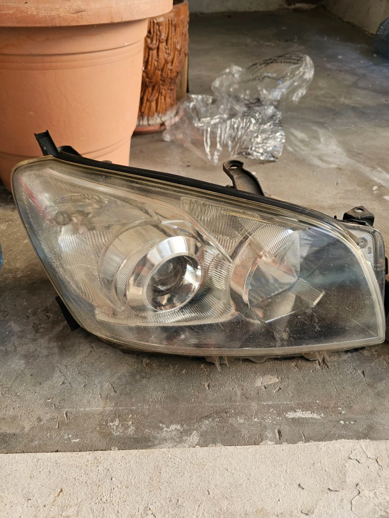 ������ �� ������ ���4 2010,����� ����� | Mobile.bg � ����������� 4