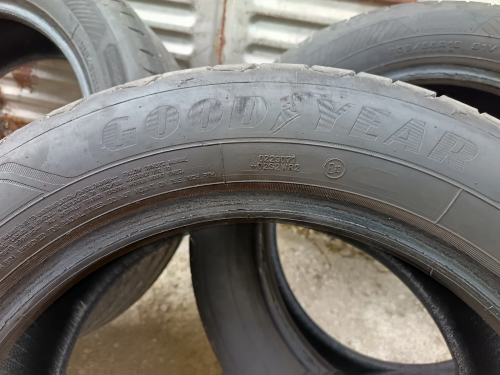 ���� 205/55R16 | Mobile.bg � ����������� 2