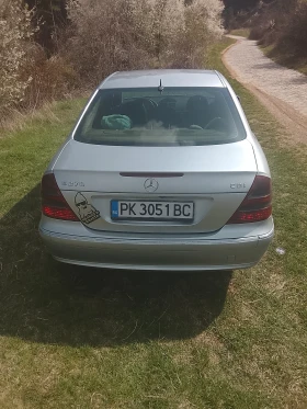 Mercedes-Benz E 270, снимка 4