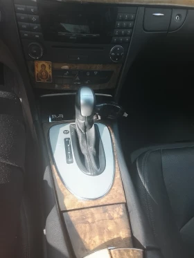 Mercedes-Benz E 270, снимка 13