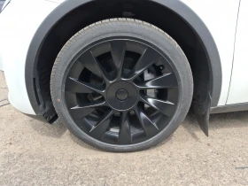 Tesla Model Y Long Range Dual Motor AWD, снимка 5