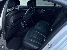 BMW 750 i xDrive | CARFAX | БЕЗ ИНЦИДЕНТИ, снимка 10