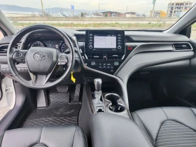 Toyota Camry 2.5 SE AWD, снимка 10