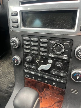 Volvo V70 2.4d5 awd, снимка 8 — Bazar.bg Volvo V70 2.4d5 awd, снимка 8