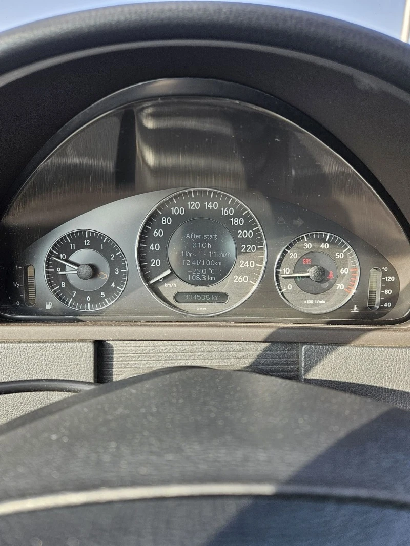 Mercedes-Benz CLK 200 Компресор, LPG, снимка 9 - Автомобили и джипове - 47120121