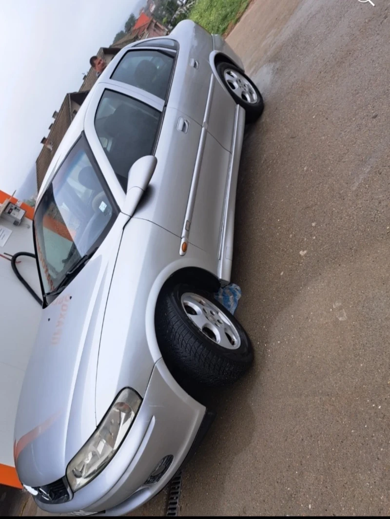 Opel Vectra, снимка 2 - Автомобили и джипове - 47096109