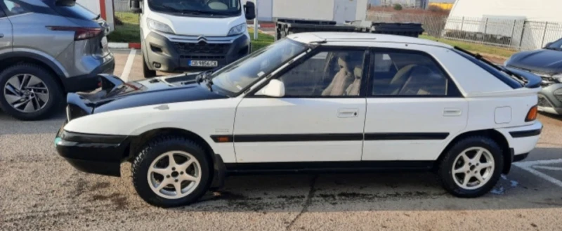 Mazda 323 1.8 GT DOHC , снимка 6 - Автомобили и джипове - 47126636