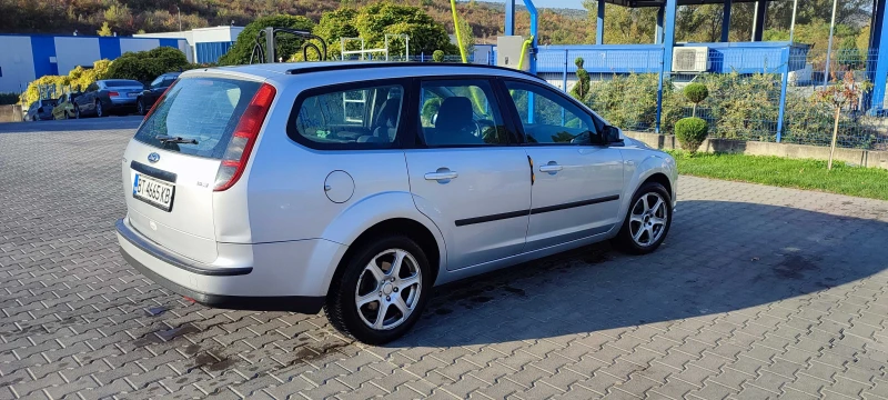 Ford Focus 1.6 TDCI, снимка 5 - Автомобили и джипове - 47409560