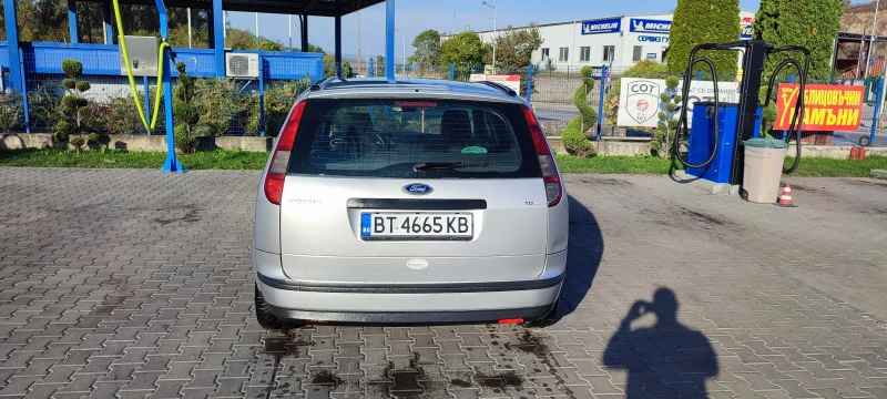 Ford Focus 1.6 TDCI, снимка 4 - Автомобили и джипове - 47409560