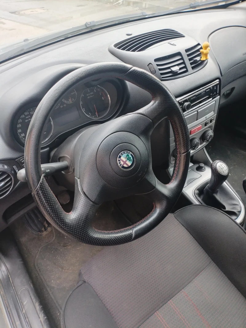 Alfa Romeo 147, снимка 4 - Автомобили и джипове - 48919830