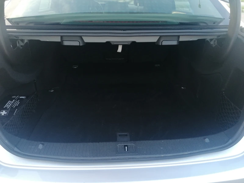 Mercedes-Benz E 200 CDI SEDAN , снимка 16 - Автомобили и джипове - 51597520