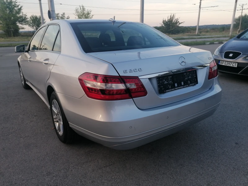 Mercedes-Benz E 200 CDI SEDAN , снимка 5 - Автомобили и джипове - 51597520