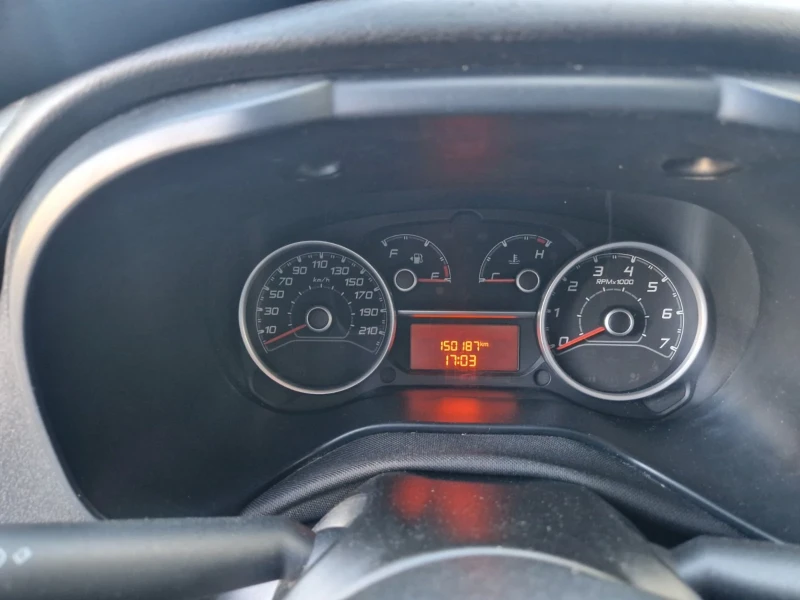 Fiat Doblo 1.6 M-jet.105 к.с. НАВИГАЦИЯ , снимка 9 - Автомобили и джипове - 51949003