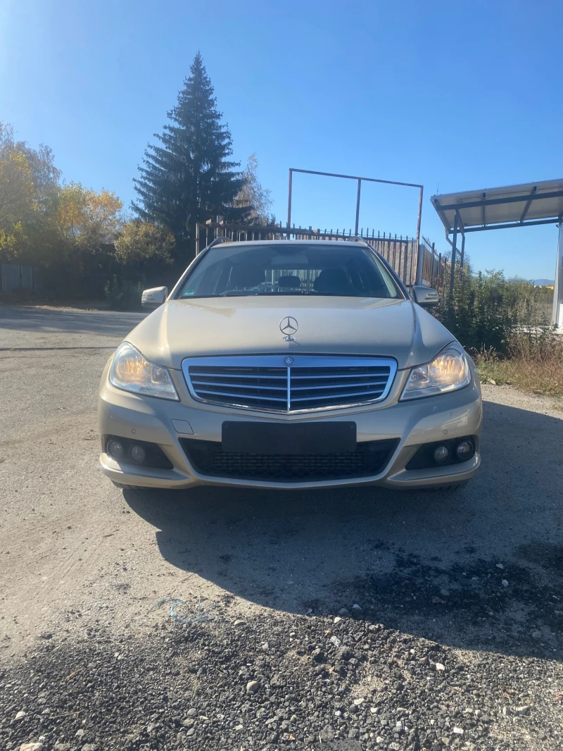 Mercedes-Benz C 180 C180 CGI Exclusive, снимка 2 - Автомобили и джипове - 52324903