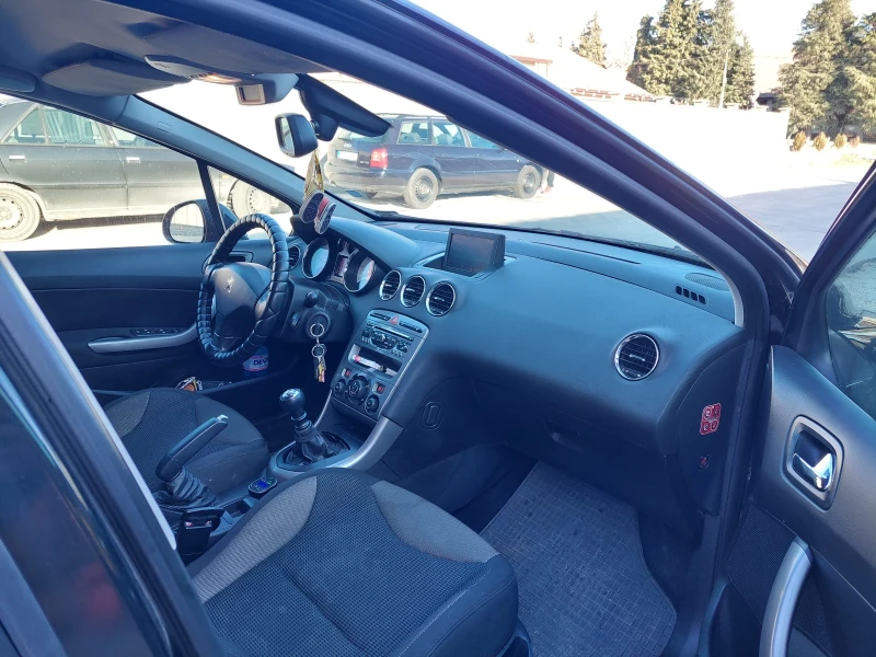 Peugeot 308 1.6e-HDI, снимка 6 - Автомобили и джипове - 52448785