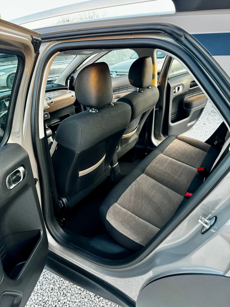 Citroen C4 Cactus 1.6 HDi 100 Hp, снимка 8 - Автомобили и джипове - 52527072