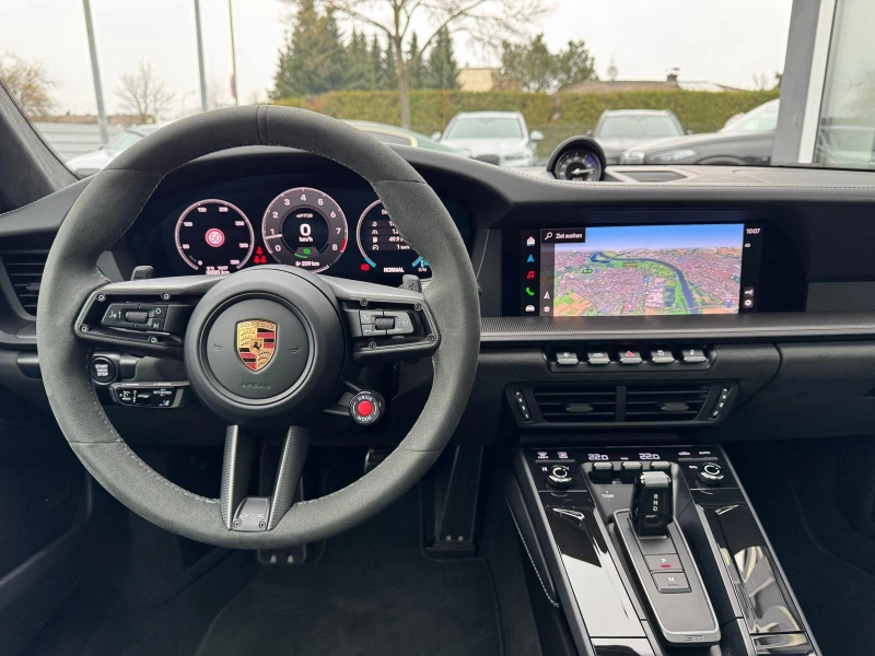 Porsche 911 992.2 CARRERA 4 GTS/AEROKIT/BOSE/PANO/SPORT DESIGN, снимка 10 - Автомобили и джипове - 53230241