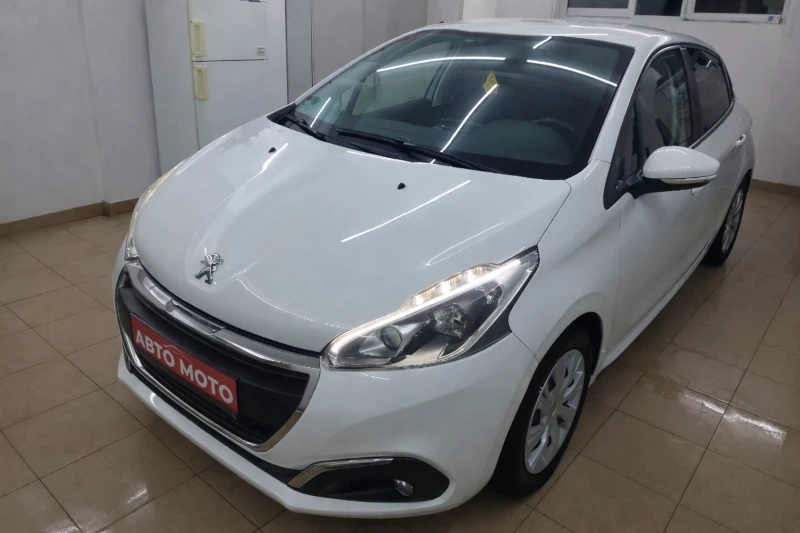 Peugeot 208 1.6 hdi, снимка 2 - Автомобили и джипове - 53576101