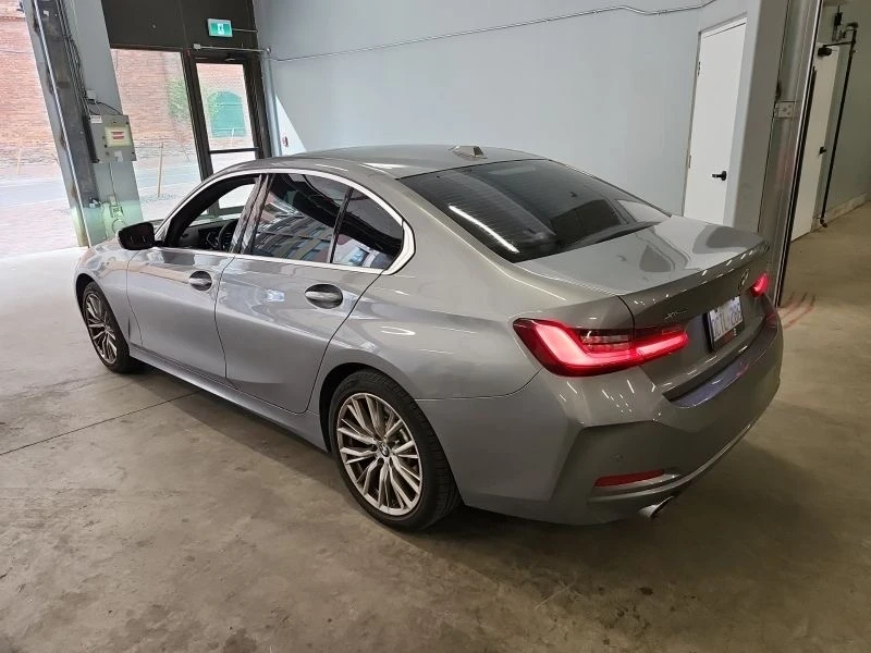 BMW 330 * 330i xDrive * CARFAX *  | Mobile.bg � ����������� 3