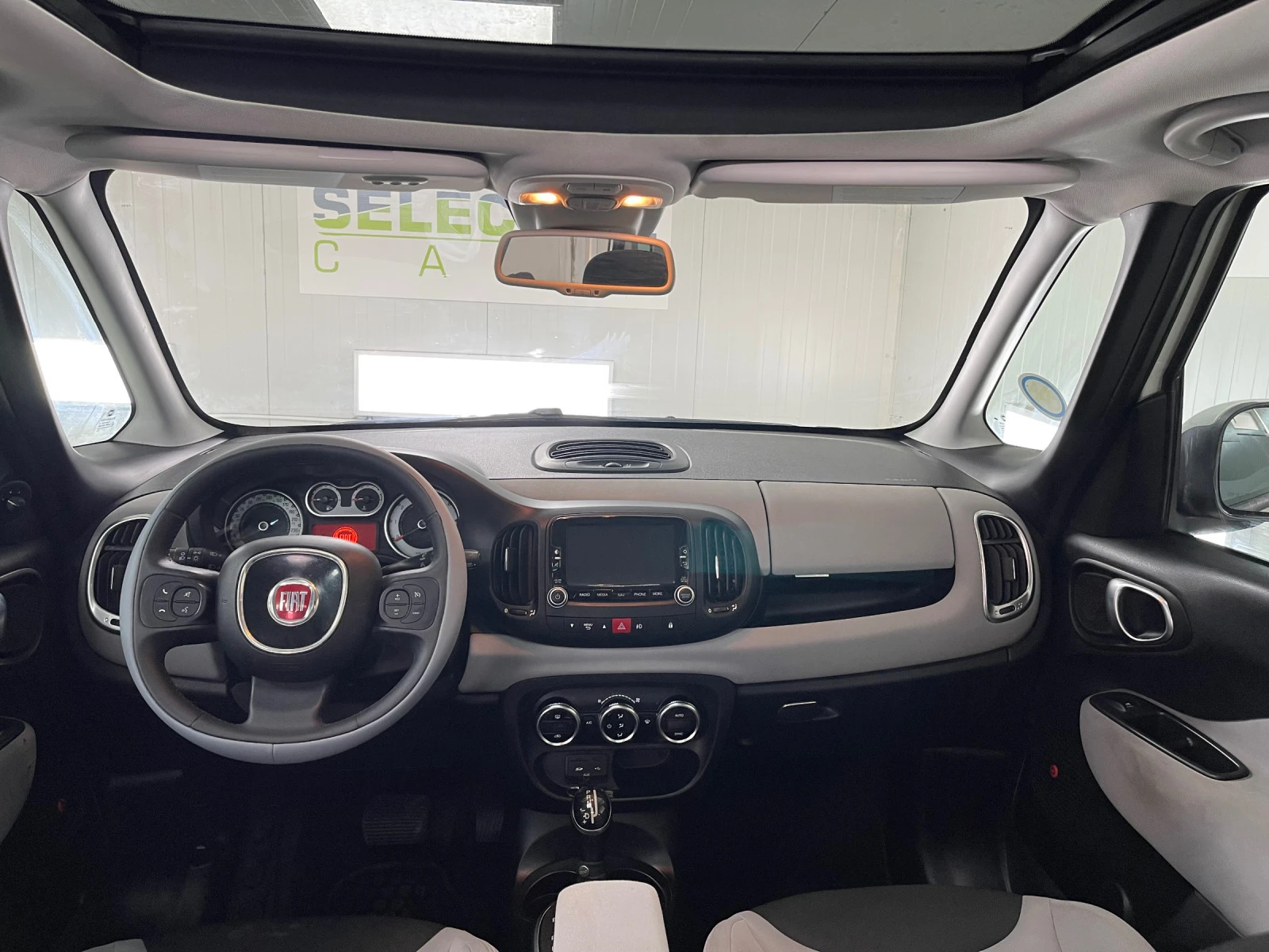 Fiat 500L 1.4T Панорама 72300km - изображение 8