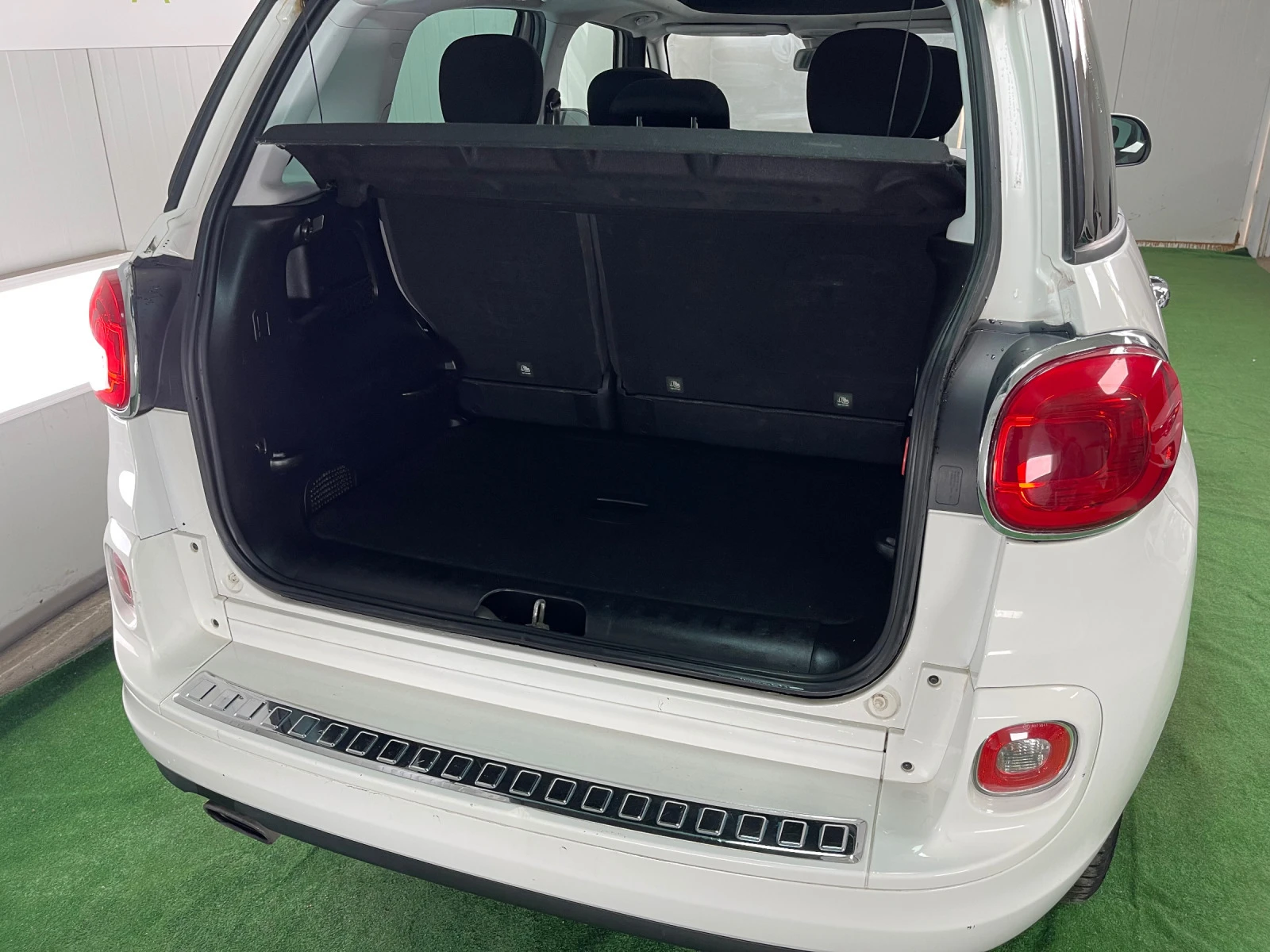 Fiat 500L 1.4T Панорама 72300km - изображение 7