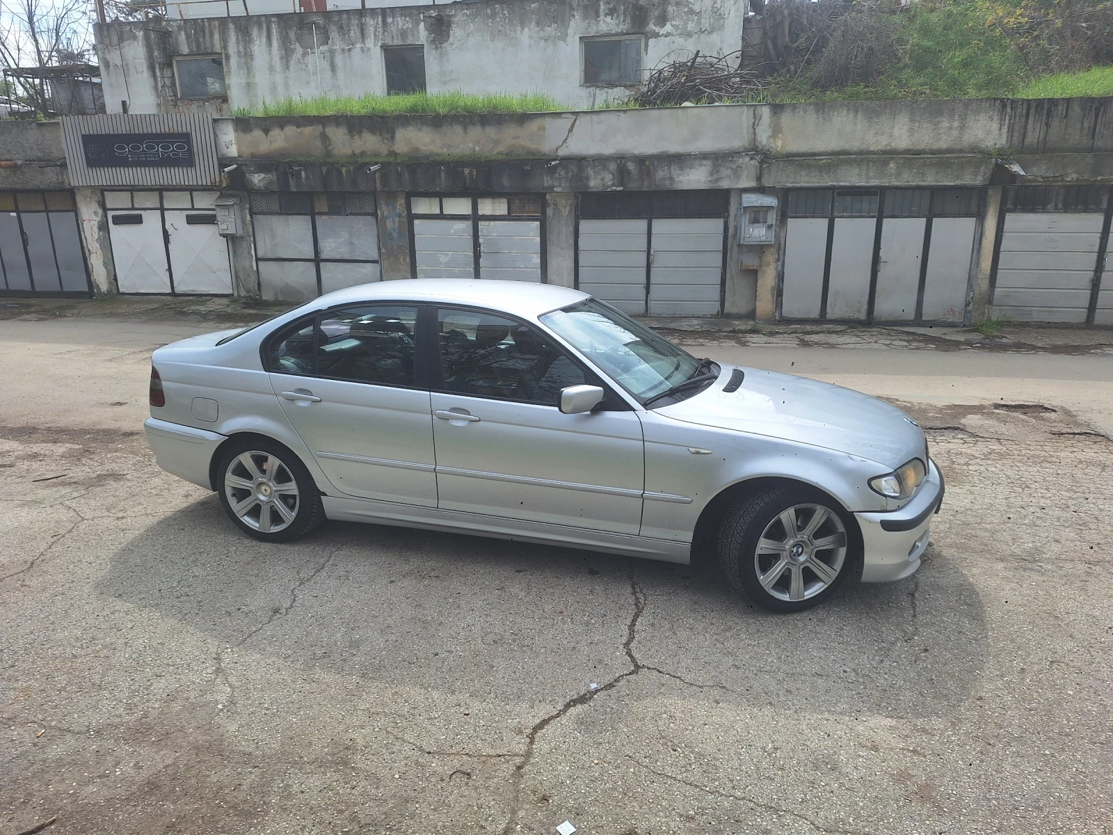 BMW 320  - изображение 2