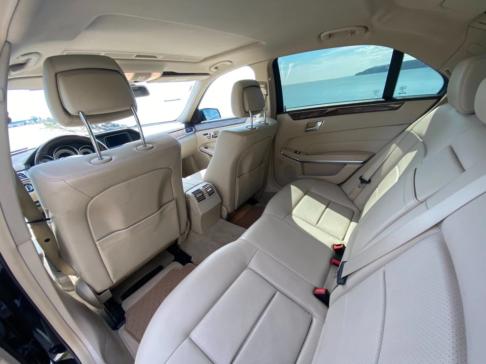 Mercedes-Benz E 350 | Mobile.bg   11