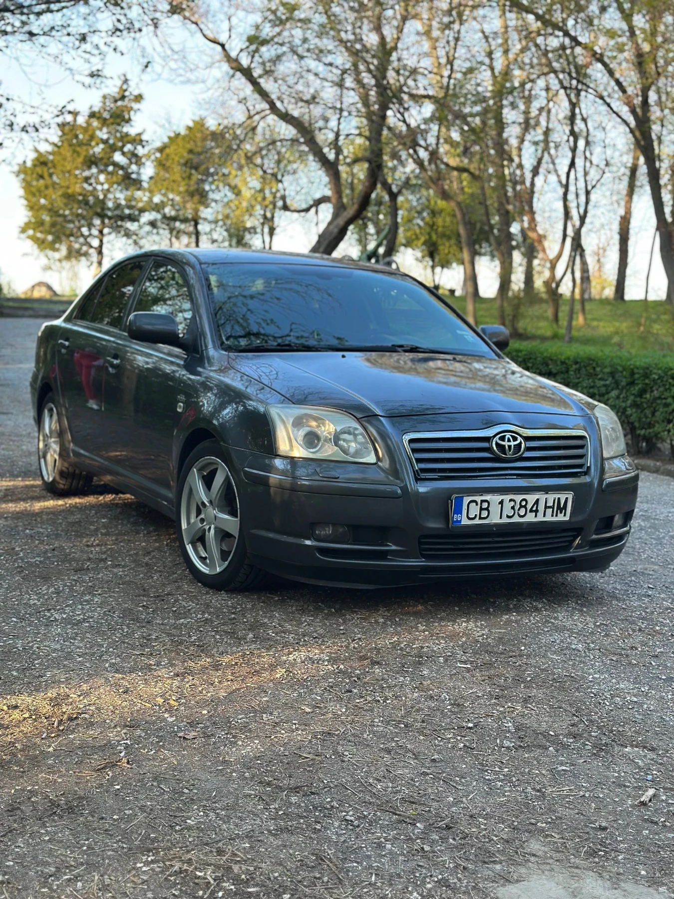 Toyota Avensis 2.2 D4D D-CAT - изображение 2