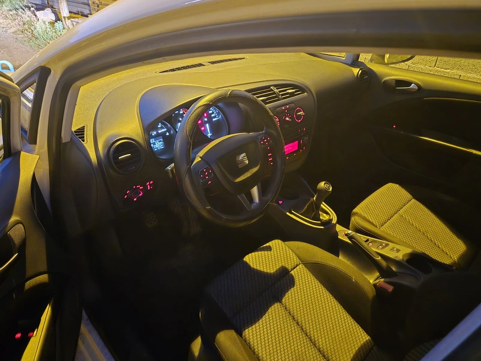 Seat Leon 1.4 i - изображение 5