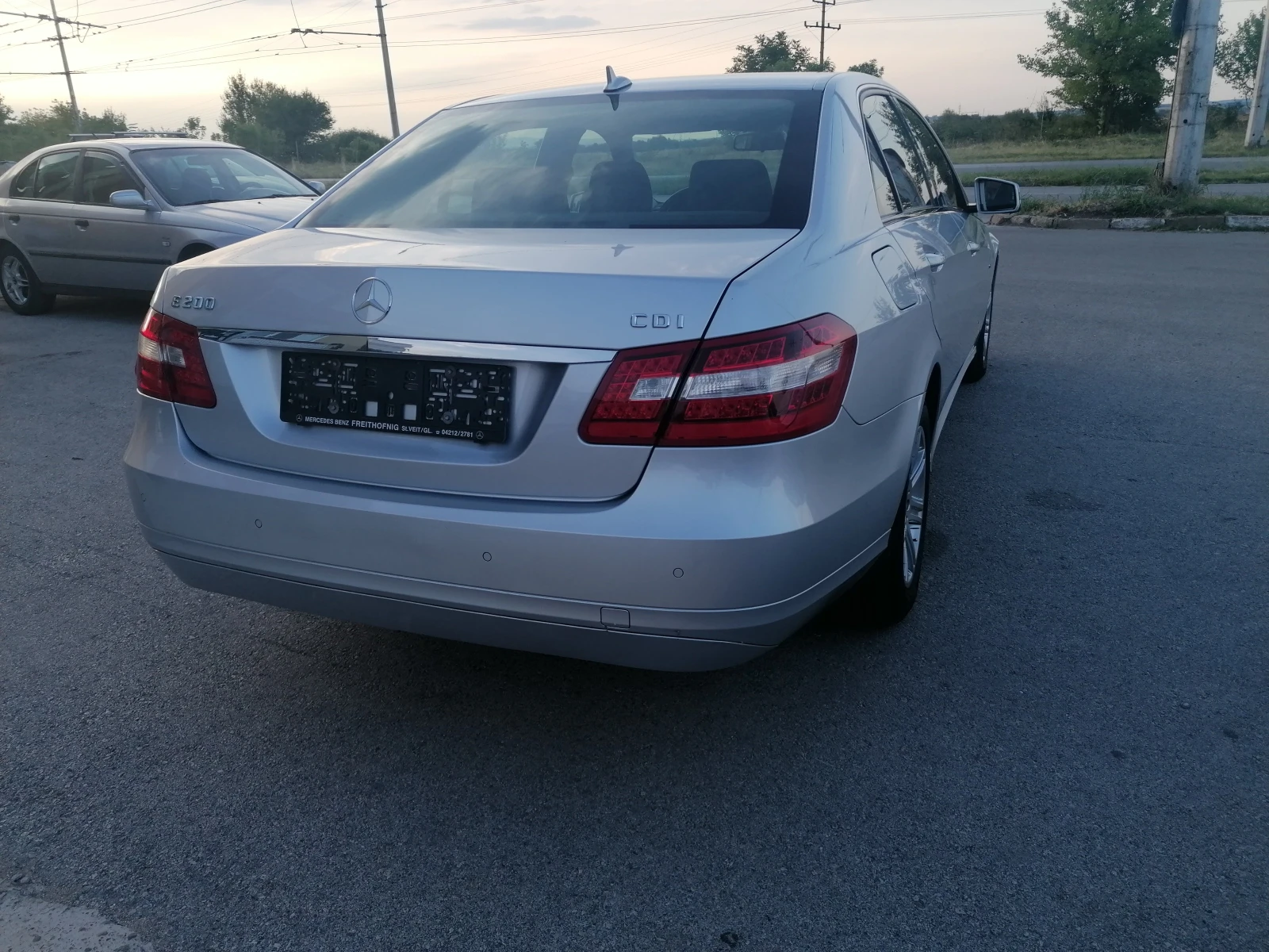 Mercedes-Benz E 200 CDI SEDAN  - изображение 4
