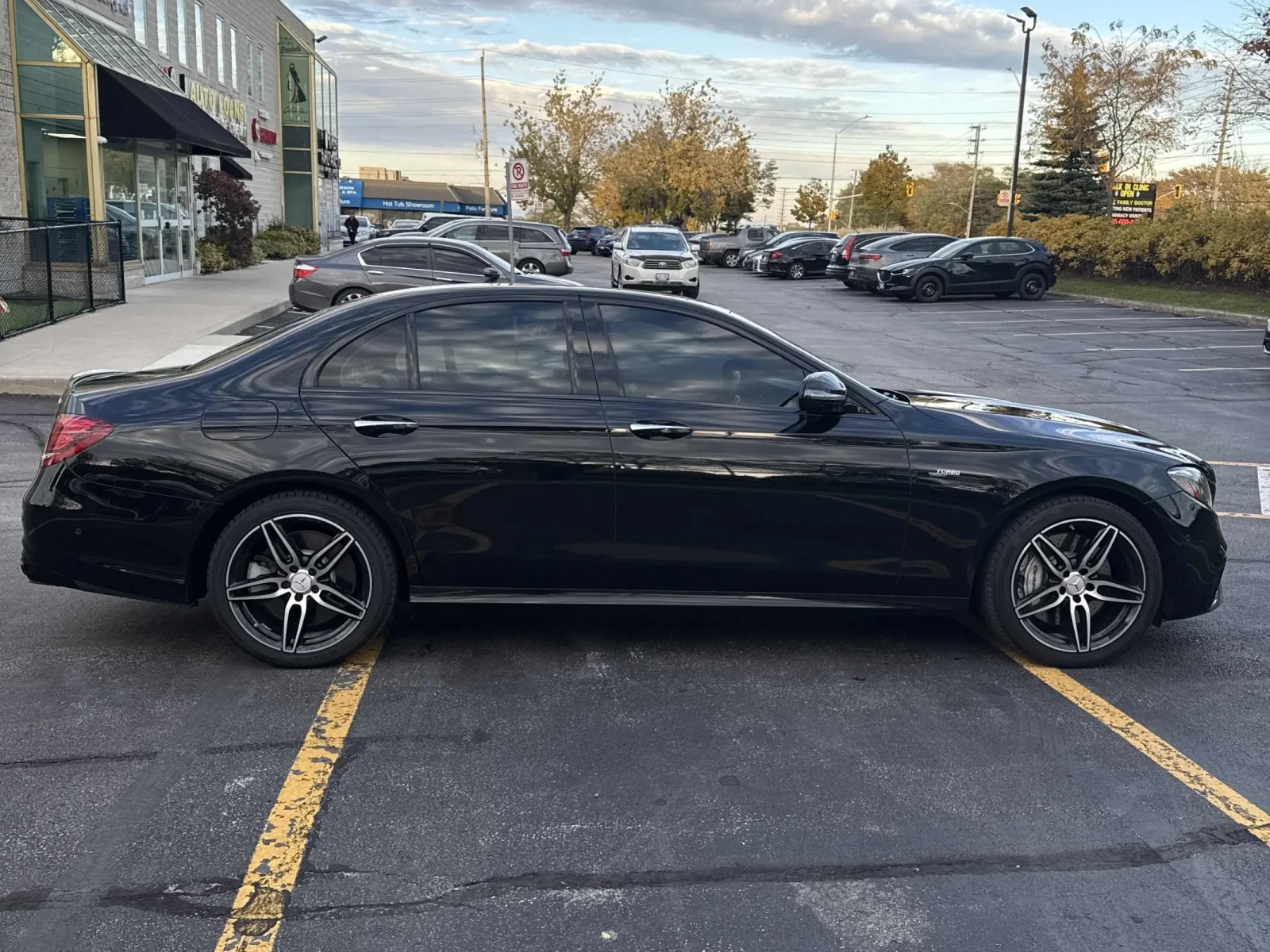 Mercedes-Benz E 53 AMG CARFAX АВТО КРЕДИТ  - изображение 5