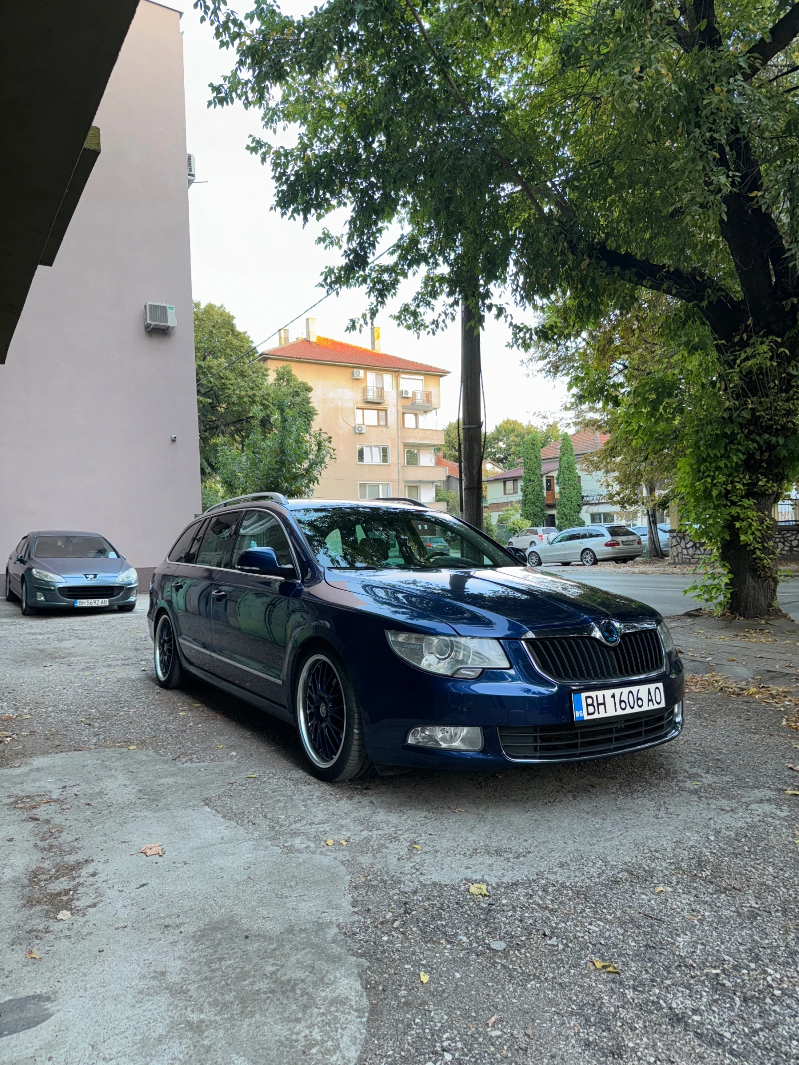 Skoda Superb 1.8T 4x4 - изображение 3