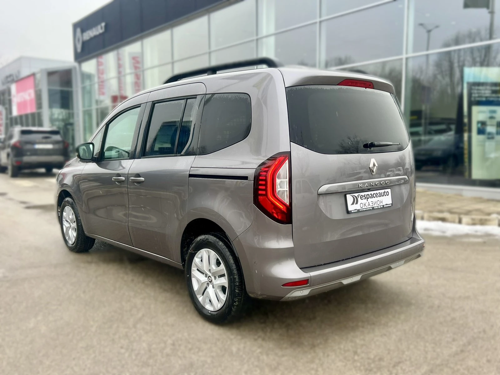 Renault Kangoo 1.3 TCe / 130 к.с. / EDC / N1 ( 4+ 1 места ) - изображение 6