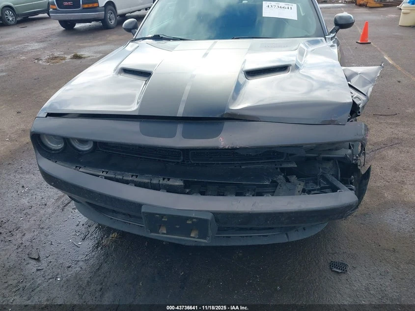 Dodge Challenger 3.6l Sxt Awd, снимка 6 - Автомобили и джипове - 53906732