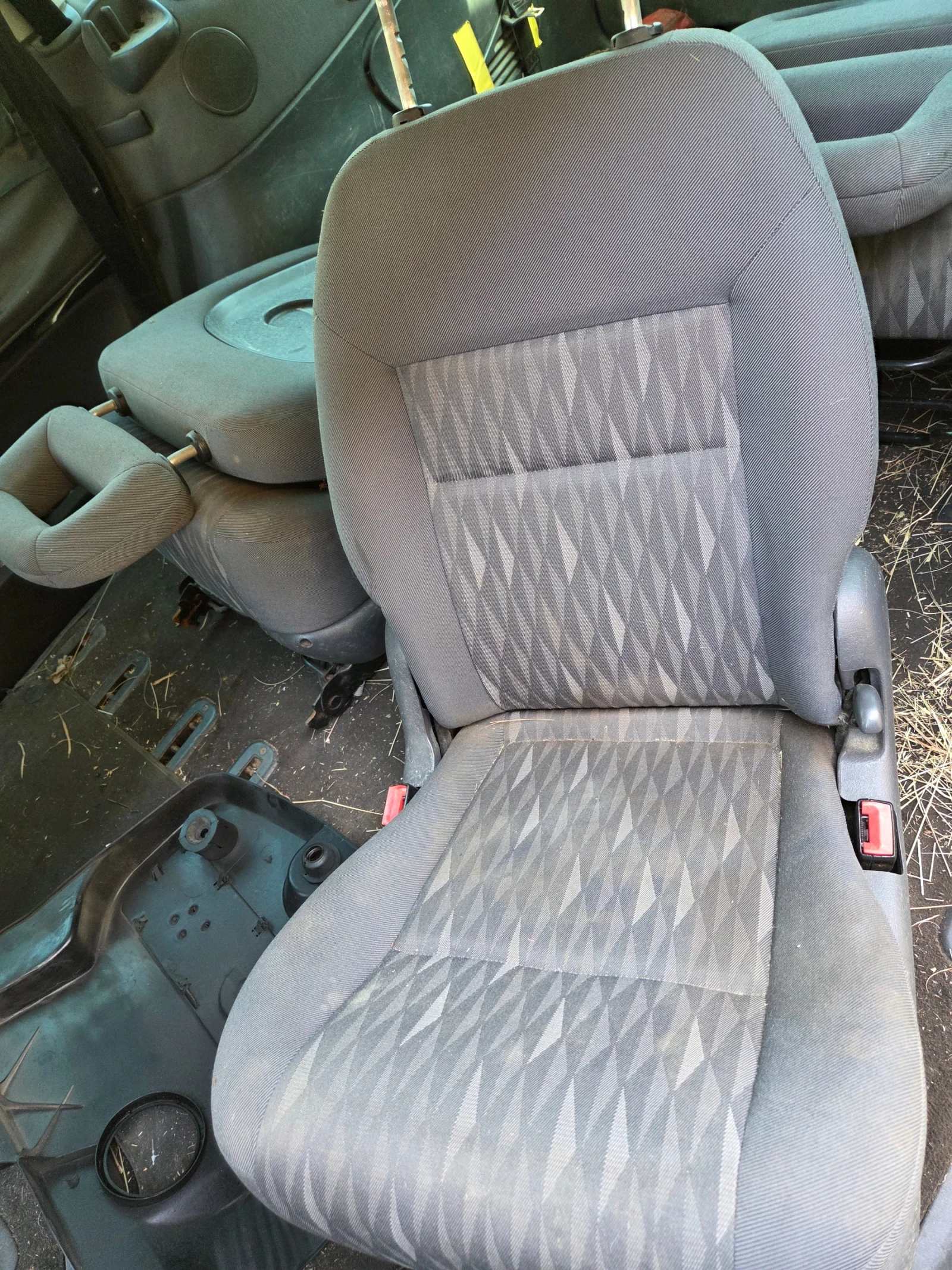 Ford Galaxy 1.9 ТДИ, снимка 7 - Автомобили и джипове - 54261253