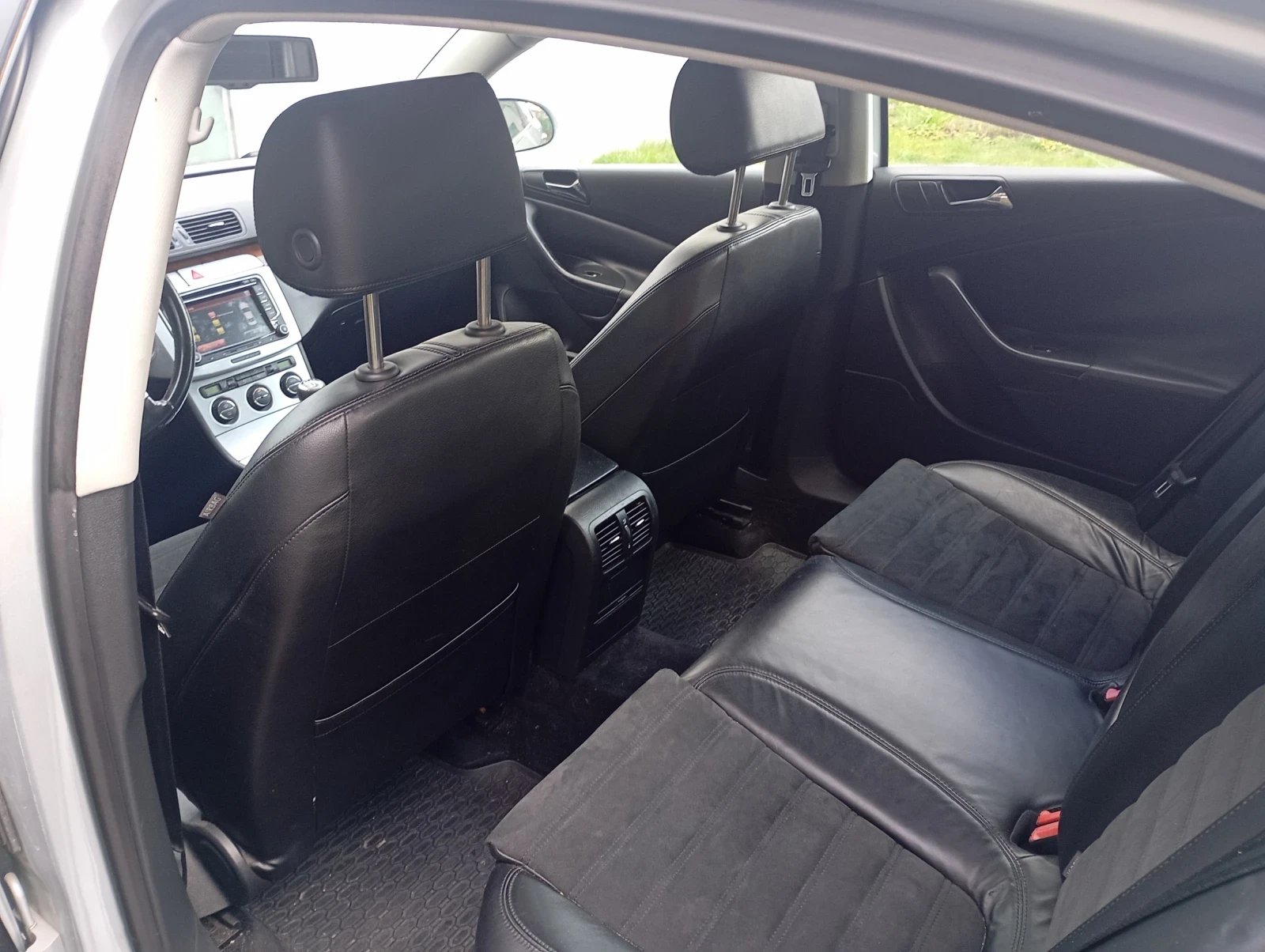 VW Passat 1.9 /105 ks, снимка 6 - Автомобили и джипове - 54334412