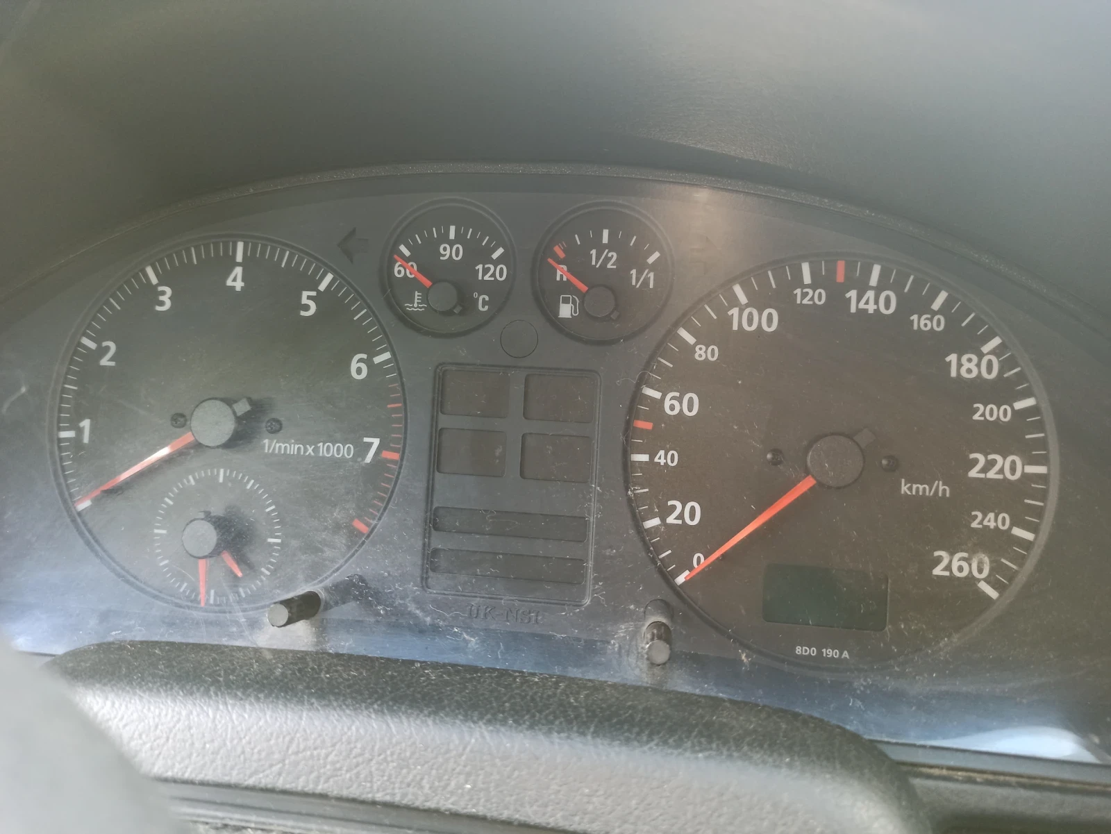 Audi A4 1.6  | Mobile.bg � ����������� 11