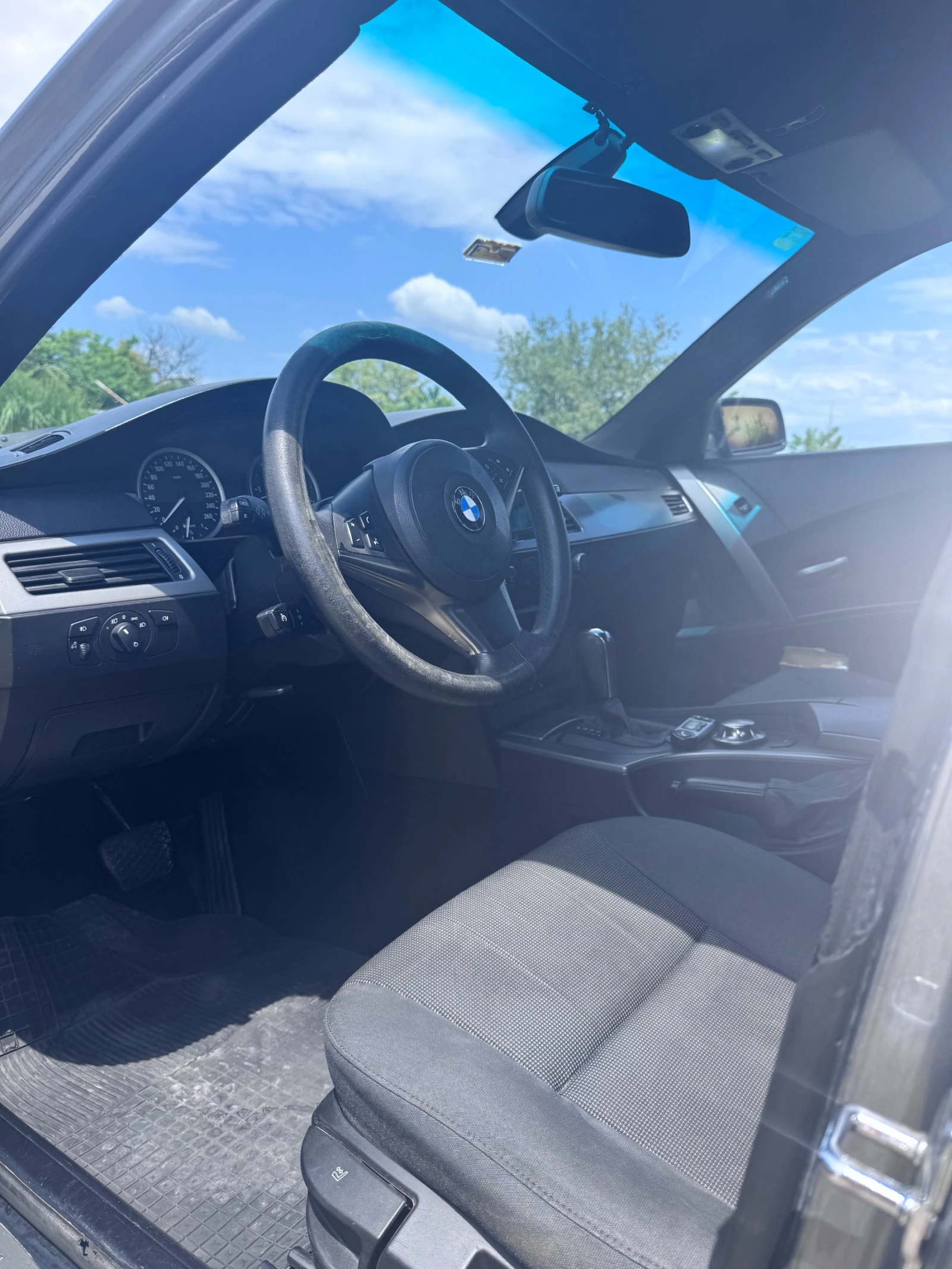 BMW 525, снимка 12 - Автомобили и джипове - 54633329